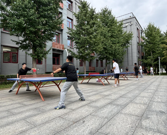 打造创始课间运动超市形成传统深耕探索双轨育人形式